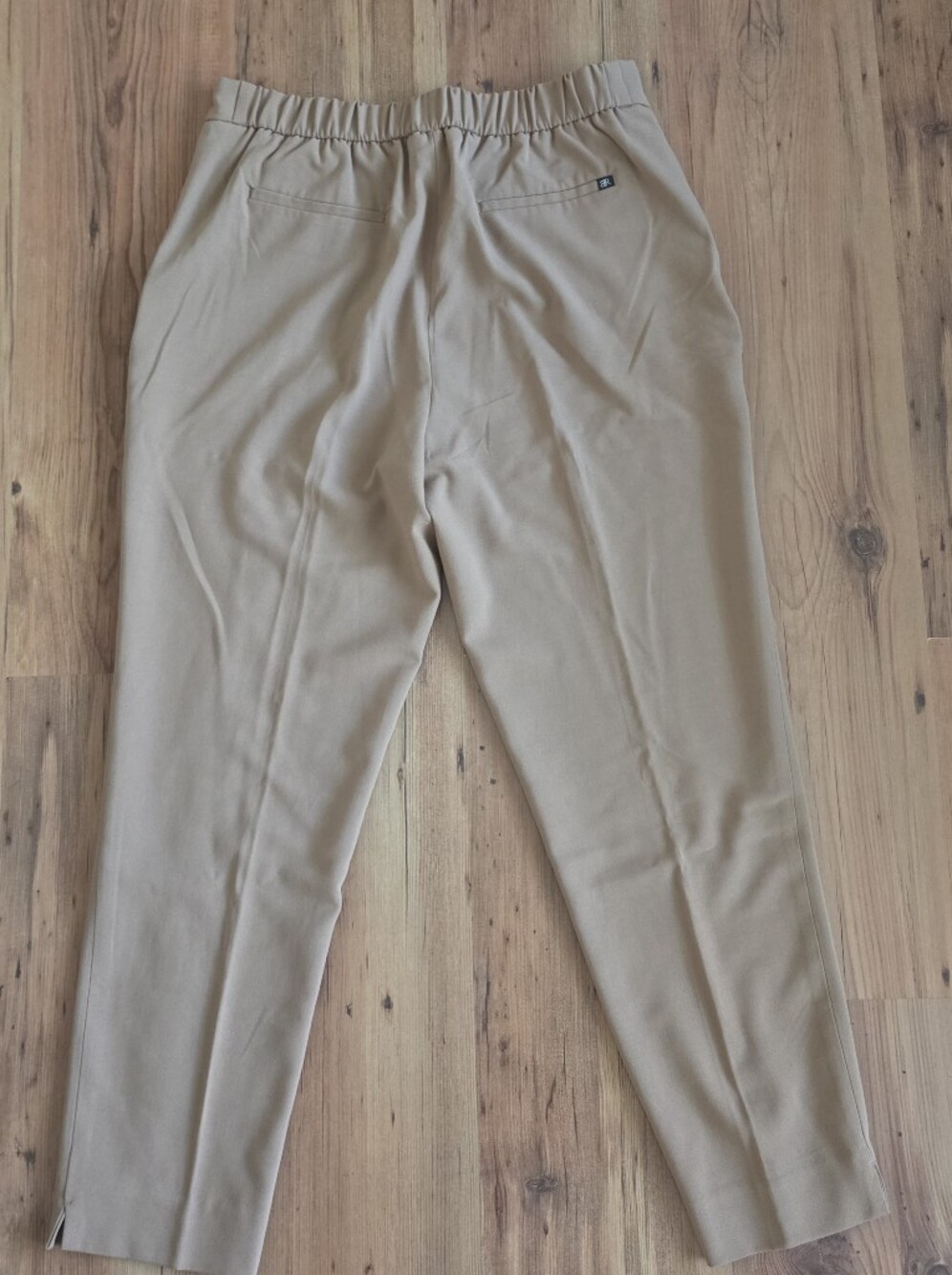 Banana Republic Women's Straight-Leg Pull-On Pants in Camel - Picture 2 of 5